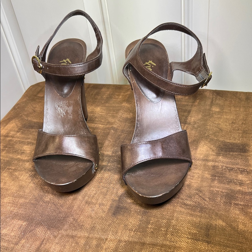 FIONI Clothing Dark Brown Platform Heels